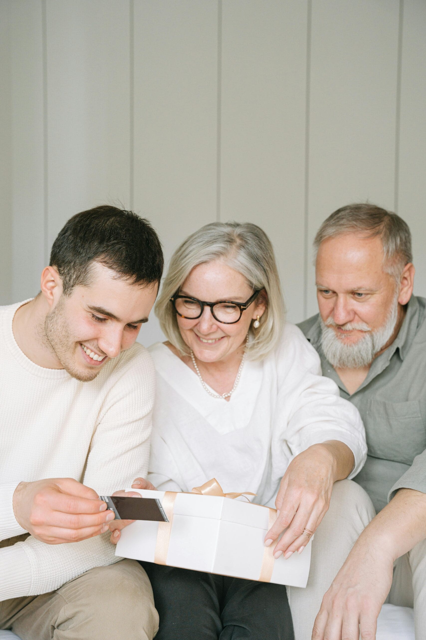 The Son Who Was Trusted the Most: The elder son taking resposibilities of parents